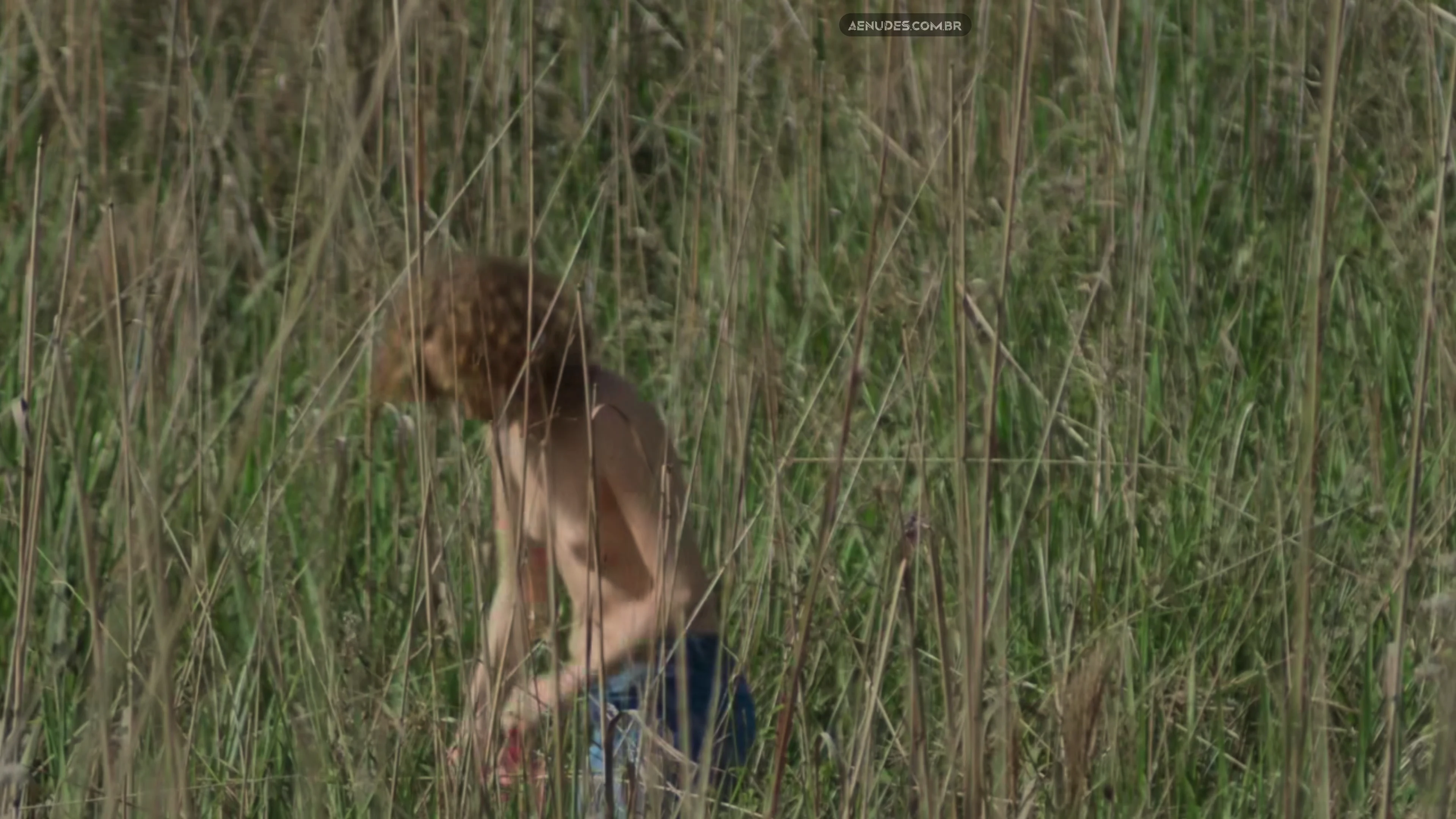 Adriana Esteves e Carol Duarte nua pelada cena de sexo em Os Outros (Série).