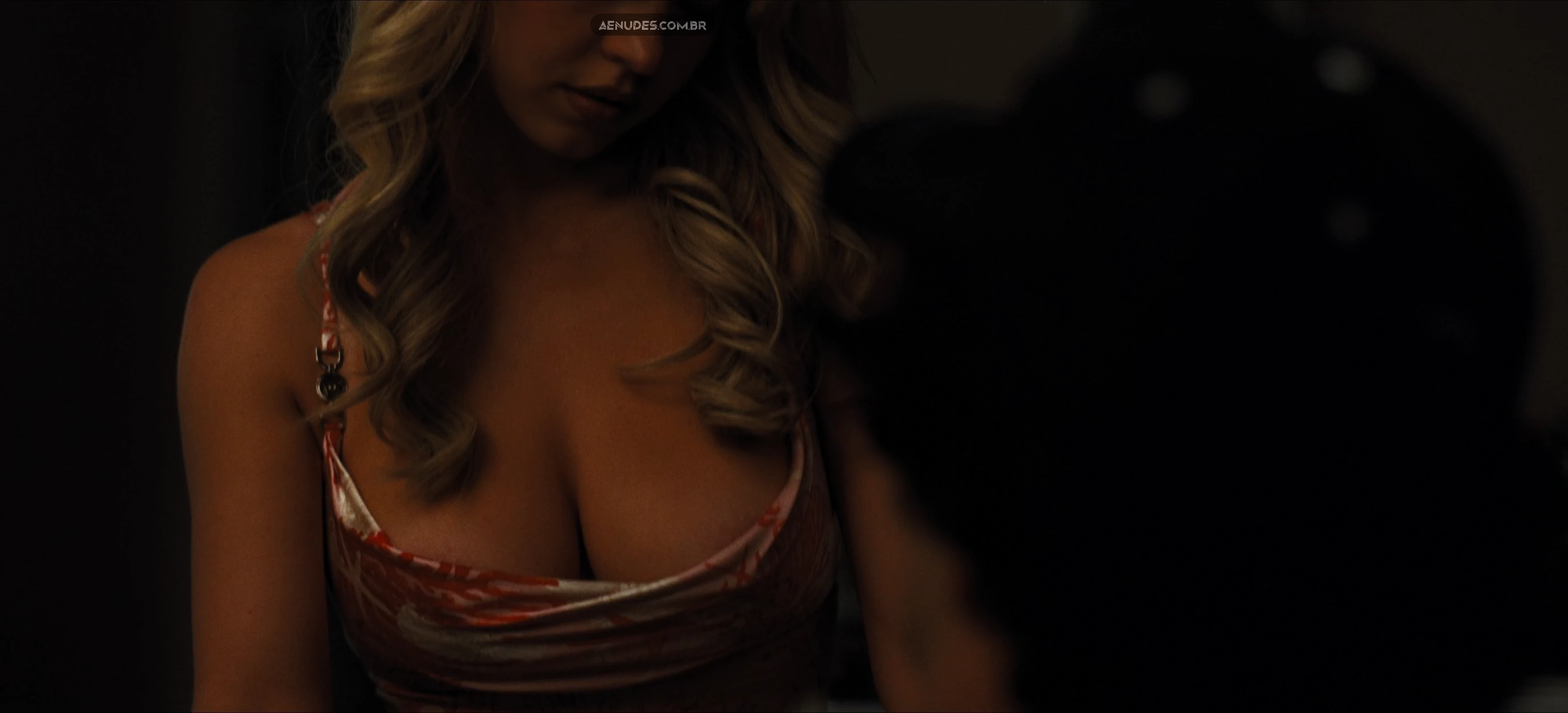 Sydney Sweeney nua pelada cena de sexo em Euphoria S03