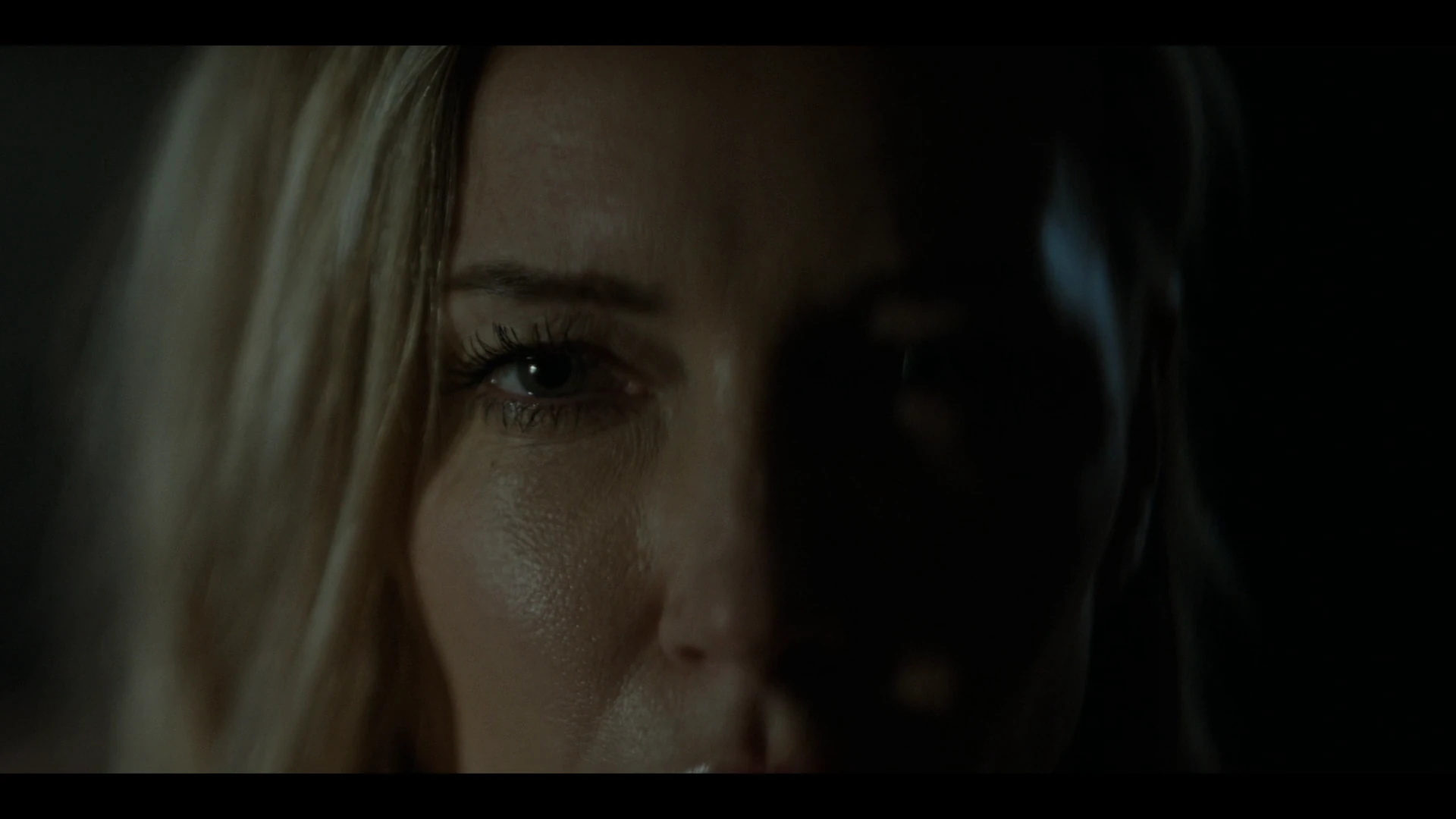 Katie Cassidy nua pelada cena de sexo em Speed Demon