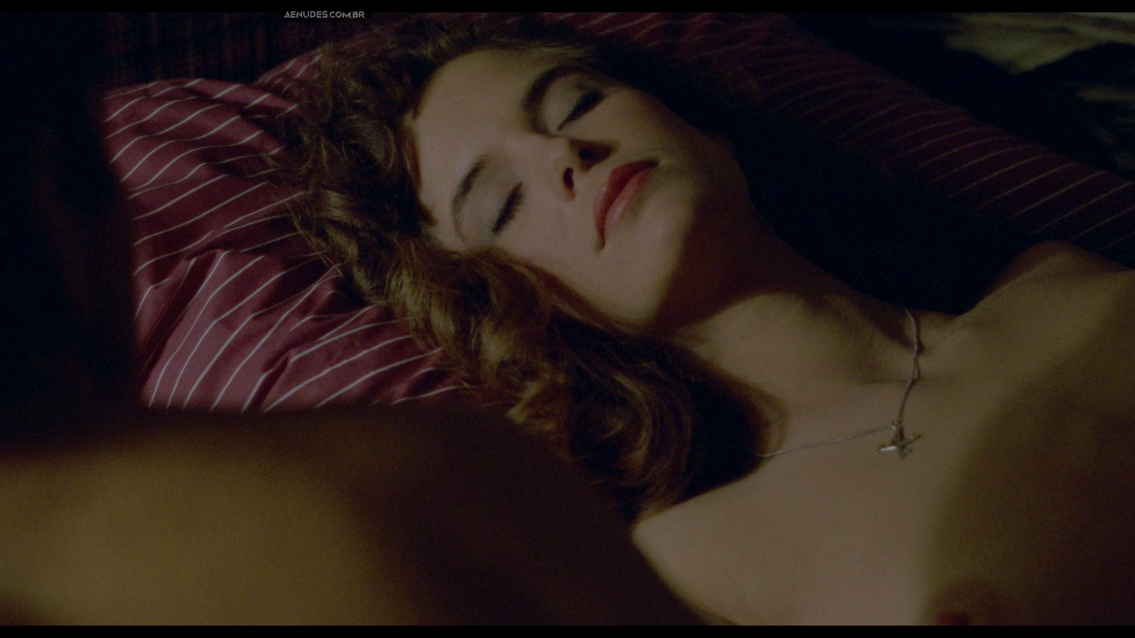 Kelly Preston nua pelada cena de sexo em Spelbinder